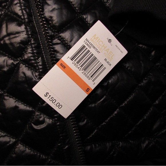 Women’s Michael Kors Black zip up Jacket size small. - Picture 4 of 4